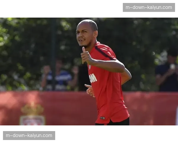 特写镜头：摩纳哥天才少年首次首发，一次妙传引发现场惊呼